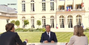 François Hollande face à Claire Chazal et Laurent Delahousse (Capture d'écran)