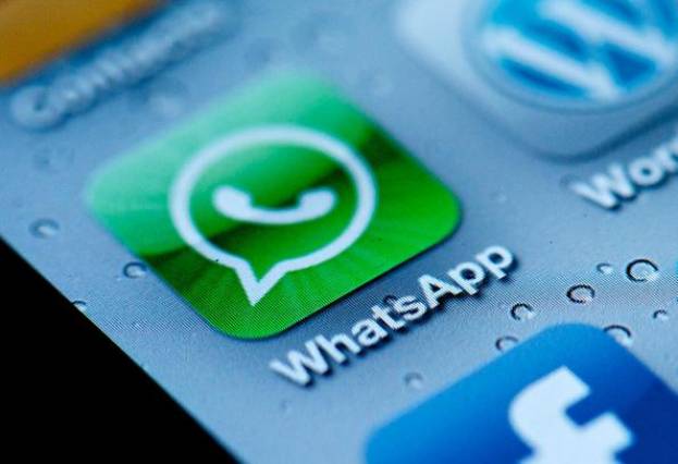 WhatsApp, rachetée par Facebook - Tecnomovida Caracas, licence CC