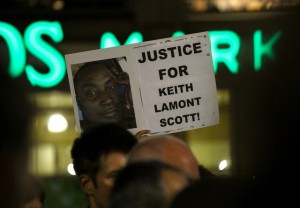 Manifestation après la mort de Keith Lamont Scott à Charlotte - by Phil (Flickr) Copyright