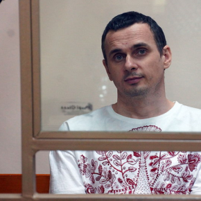 Oleg Sentsov, un cinéaste ukrainien en grève de la faim depuis sa cellule